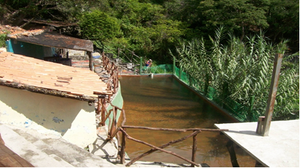 Piscina aguas mineromedicinales de Santa Mar&iacute;a. Tabay. Estado M&eacute;rida.
Ven